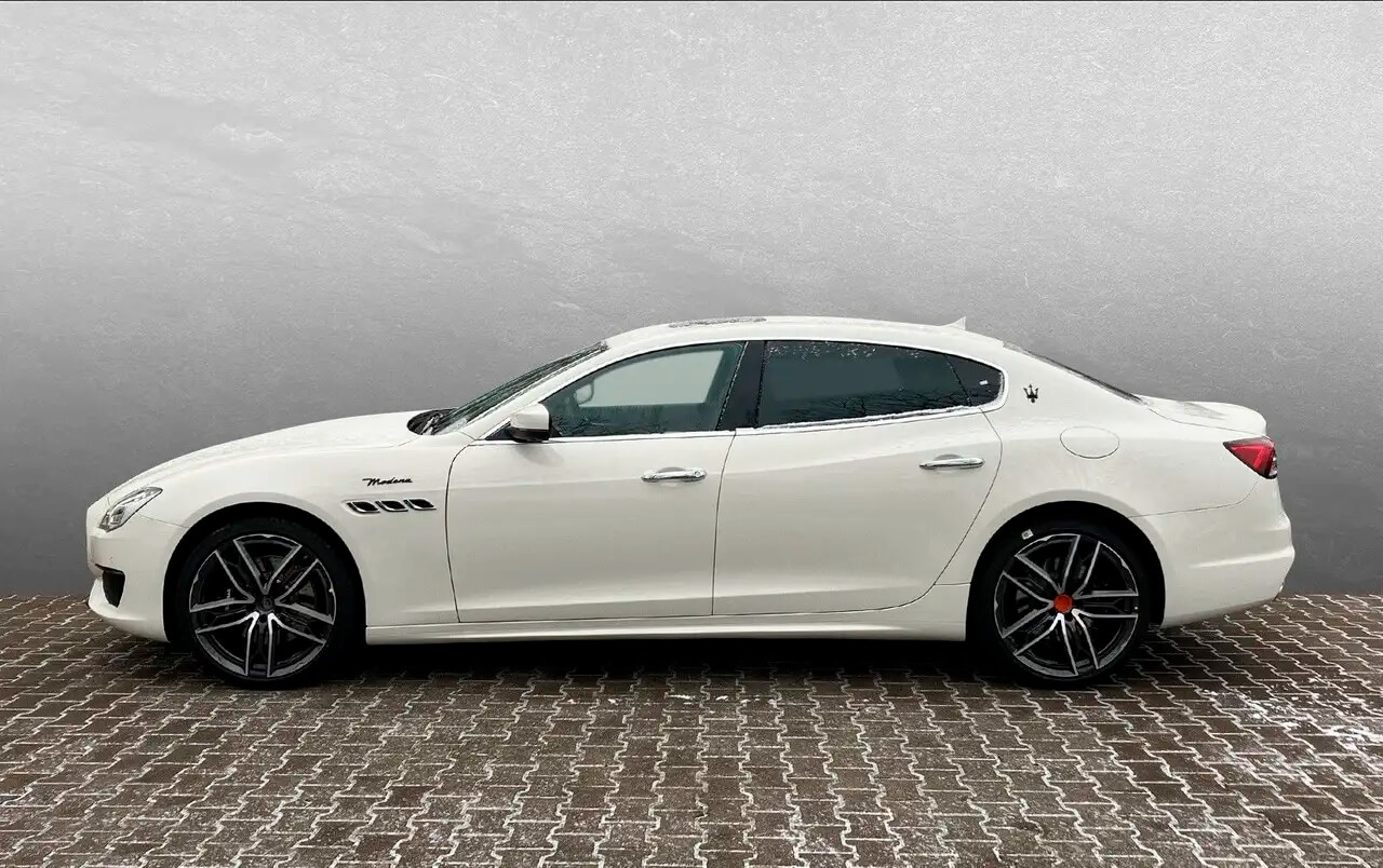 Maserati Quattroporte аренда